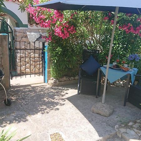 Apartmani Antonieta Veli Lošinj Exterior foto