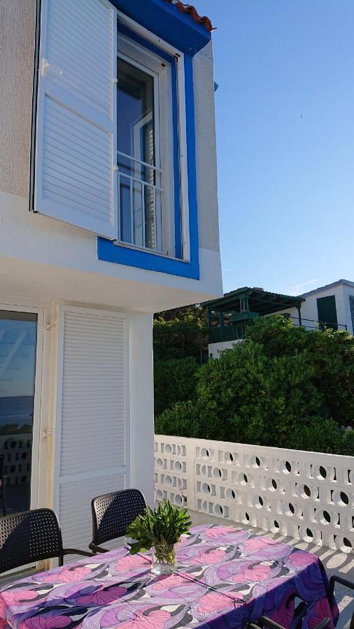 Apartmani Antonieta Veli Lošinj Exterior foto