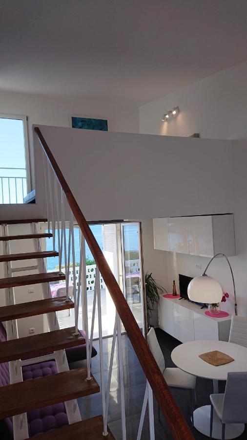 Apartmani Antonieta Veli Lošinj Exterior foto