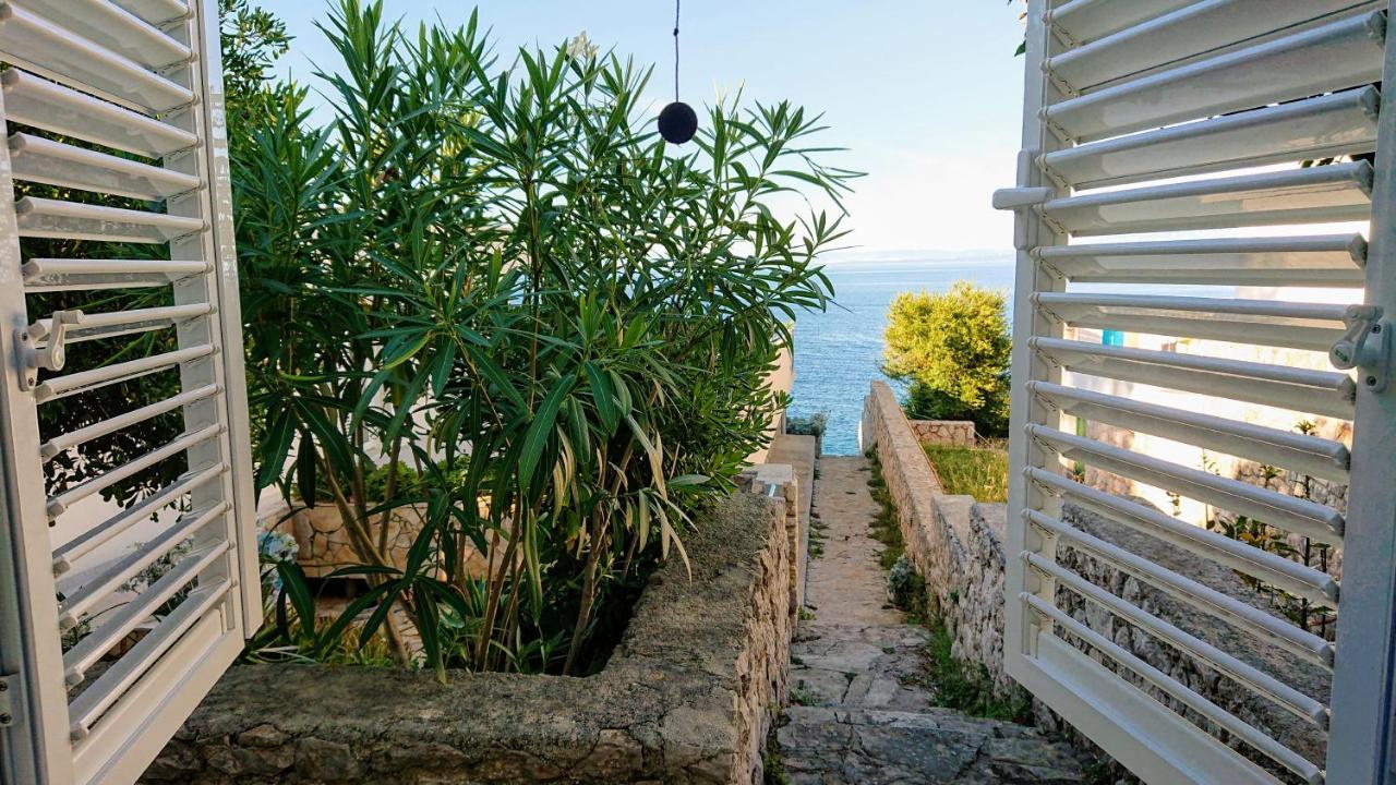 Apartmani Antonieta Veli Lošinj Exterior foto